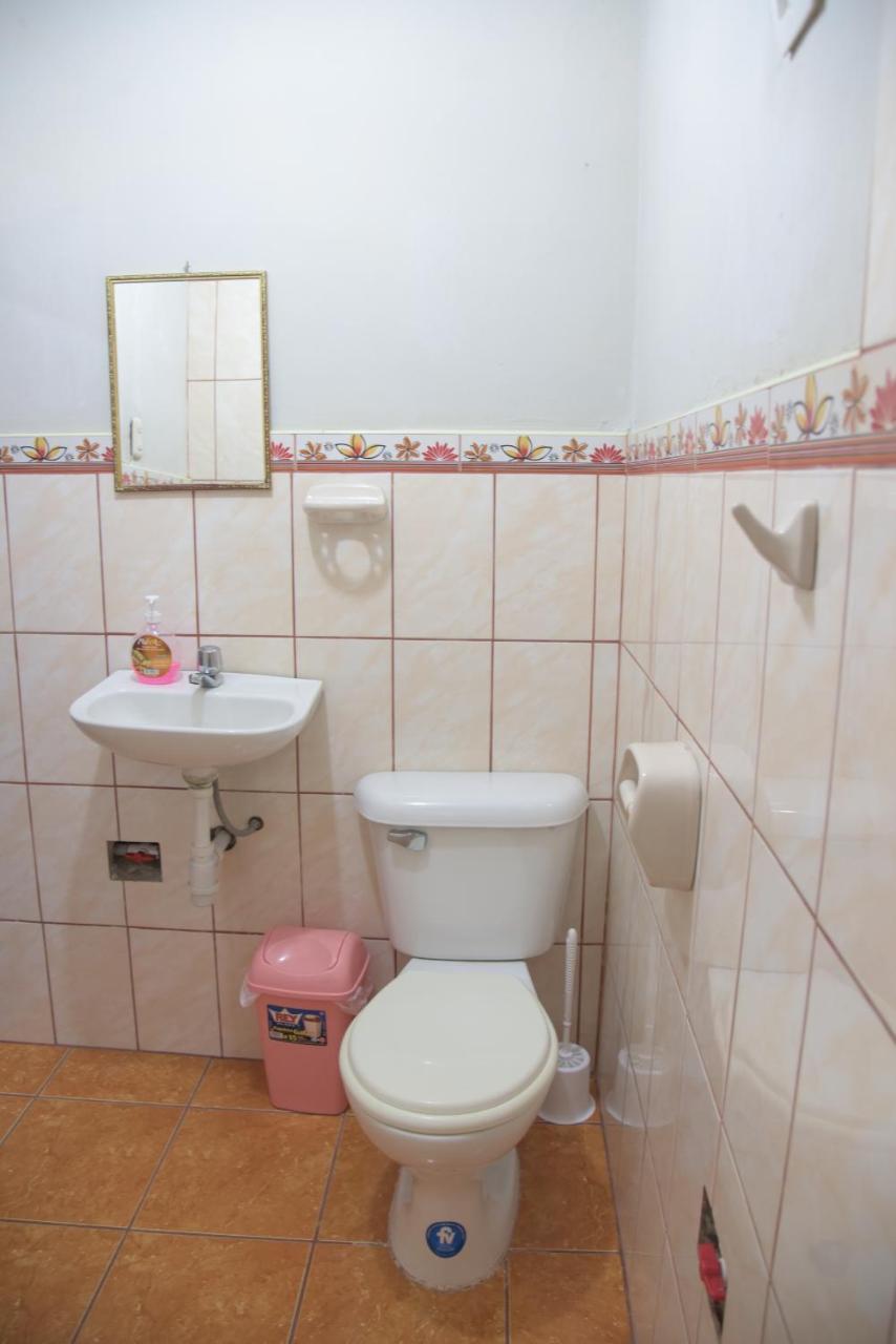 Brabant Hostal Nazca Bagian luar foto